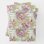 Rosa und violette Blumen auf Karierten Geschenkpapier Set (Beispiel)