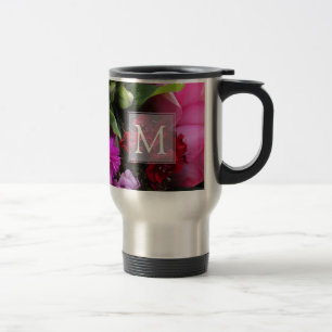 Rosa und violette Blumenmonogramm Reisebecher
