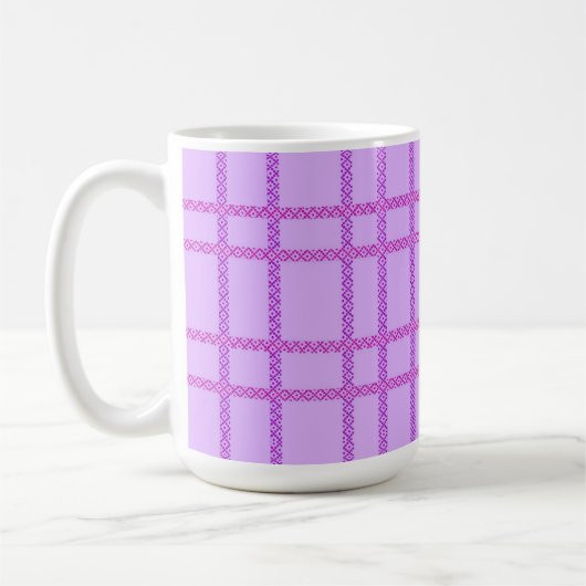 Rosa und violettes Blumenkaromuster Kaffeetasse (Links)