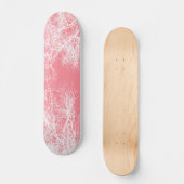 Rosa und weiße Bäume Skateboard (Vorderseite)
