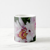 Rosa und weiße Blume Kaffeetasse (Mittel)