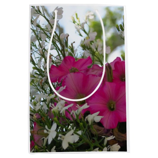 Rosa und weiße Blume - Martha's Vineyard Mittlere Geschenktüte (Vorderseite)