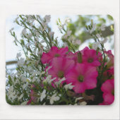 Rosa und weiße Blume - Martha's Vineyard Mousepad (Vorne)