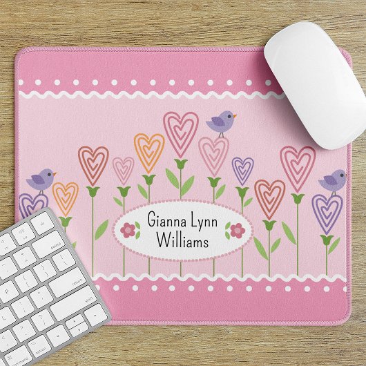 Rosa und weiße Blumenhörner Mit Monogramm Mousepad