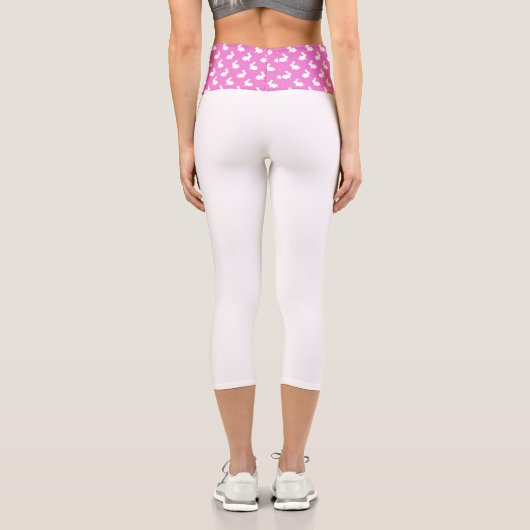 Rosa und weiße Kaninchen Capri Leggings (Rückseite)