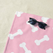 Rosa und weiße Knochen mit Individuelle Name Strandtuch (Beispiel)