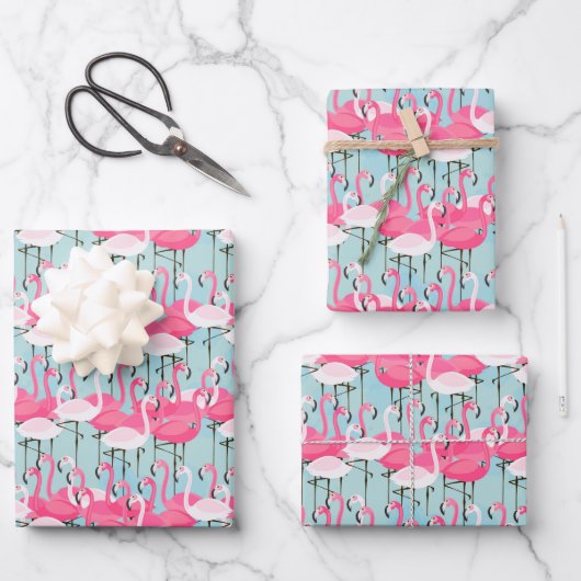 Rosa und weiße Menschenmenge von Flamingos Geschenkpapier Set (Vorderseite)