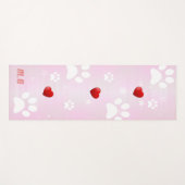 Rosa und weiße Paws mit rotem Herzen Yogamatte (Vorderseite (Horizontal))