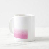 Rosa und weiße Pfeifen mit Zeitungspapier-Hintergr Kaffeetasse (Vorderseite Links)