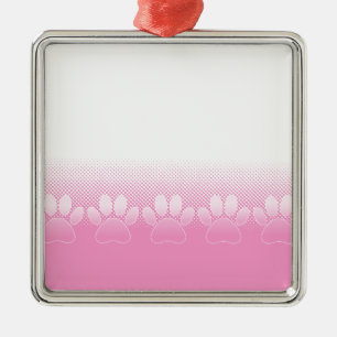 Rosa und weiße Pfeifen mit Zeitungspapier-Hintergr Silbernes Ornament