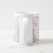 Rosa und weiße Polka Dot Zebra Jumbo-Tasse (Rückseite)