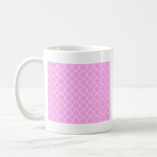Rosa und weiße Quatrefolienmuster Kaffeetasse (Links)