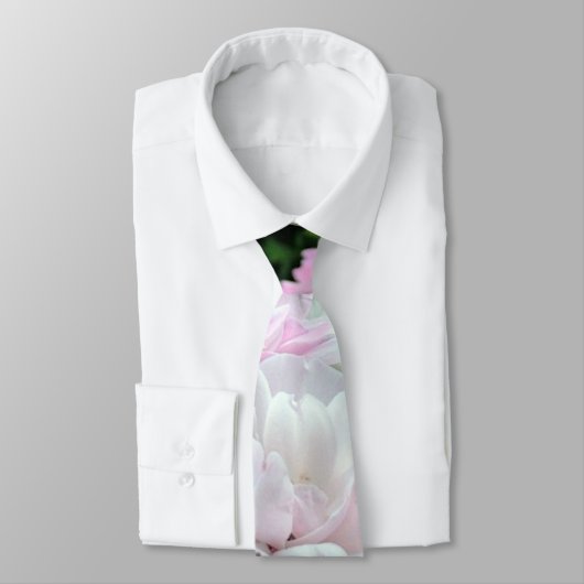 Rosa und weiße Rosa Blume Monogramm Kleidung Krawa Krawatte (Gebunden)