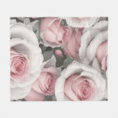 Rosa und Weiße Rosen Fleecedecke (Vorderseite (Horizontal))