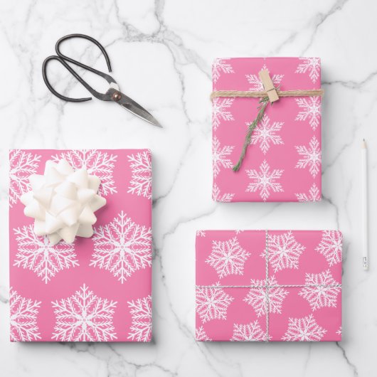 Rosa und weiße Schneeflocken Muster Weihnachten Geschenkpapier Set (Vorderseite)
