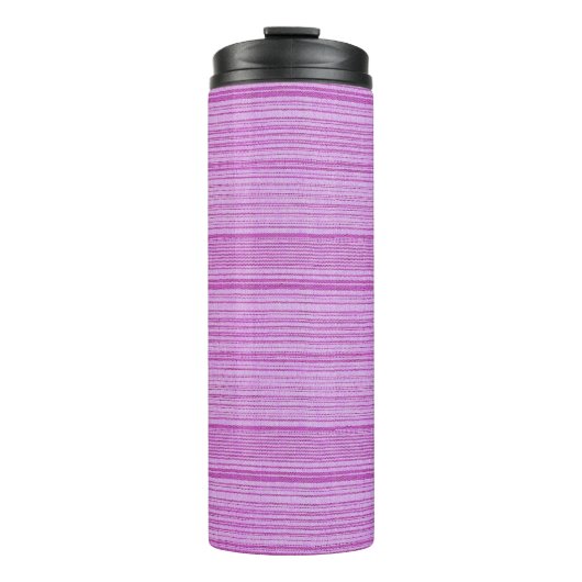 Rosa und weiße Streifen mit Textur Thermosbecher (Vorderseite)