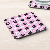 Rosa Untergrund: erschütterte schwarz-weiße Paws Getränkeuntersetzer (Linke Seite)