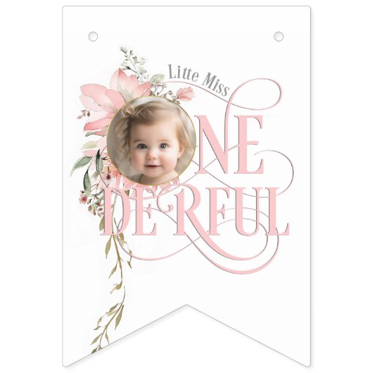 Rosa Versäumnis auf das monatliche Foto zum 1. Geb Wimpelkette (Zweite Fahne)