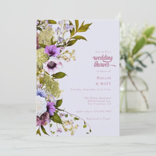 Rosa violette Blumen | Bloom Wedding Shower Einladung (Stehend Vorderseite)