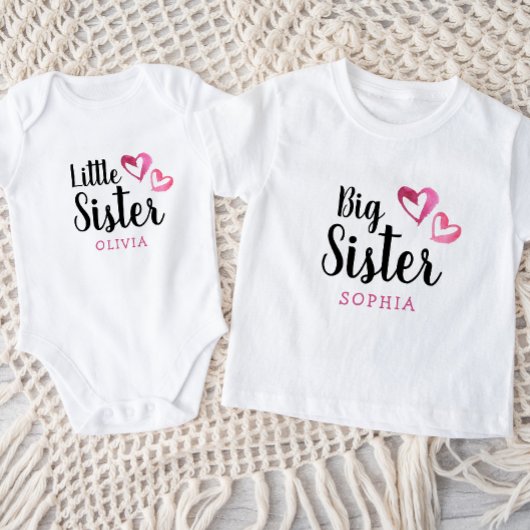 Rosa Wasserfarbe Herz Große Schwester Monogram Kleinkind T-shirt