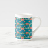 Rosa Wasserlilien und Libellen Knochen-China Tasse (Rechts)