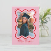 Rosa Wavy Foto Frame Abschluss Einladung (Stehend Vorderseite)