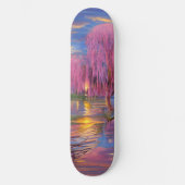 Rosa Weiden bei Sonnenuntergang am Teich Skateboard (Vorderseite)