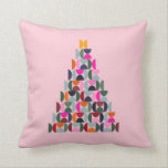 Rosa Weihnachtsbaum Kissen<br><div class="desc">Ein niedlicher Weihnachtsbaum in Rosa mit abstrakten Formen und modernem Design. Ein festliches und modernes Design für die Weihnachtszeit.</div>