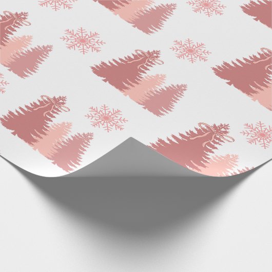 Rosa Weihnachtsbaum mit Schneeflocken-Muster Geschenkpapier (Ecke)