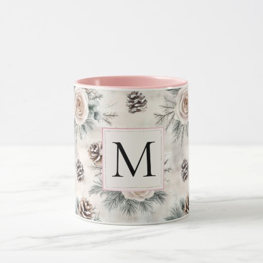 Rosa Weihnachtskiefernzapfen Florales Monogramm Tasse (Zentrum)