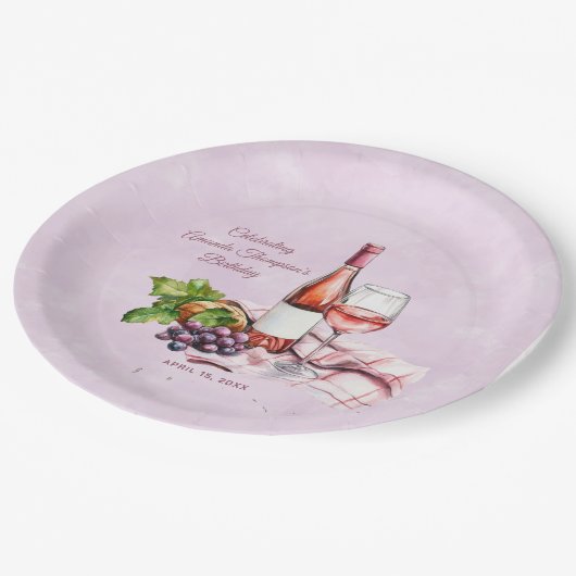 Rosa Wein Geburtstag Pappteller (Schrägansicht)