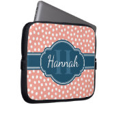 Rosa, weiß gepunktetes Muster, Monografie Laptopschutzhülle (Vorne Rechts)