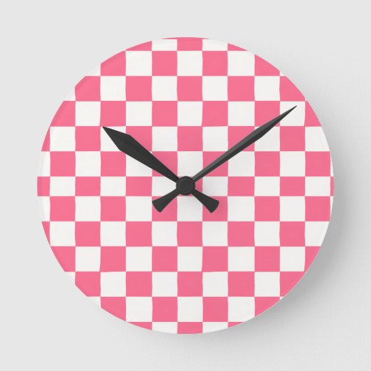 Rosa-weiß kariertes Muster  Runde Wanduhr (Vorderseite)
