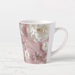 Rosa, weiße Blumen & Schmetterlinge Milchtasse