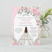 Rosa Weiße Flora Silberschmiede Quinceanera Süß 16 Einladung (Stehend Vorderseite)