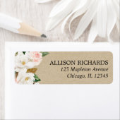 Rosa, weiße Magnolien, rustikale Kräfteblütenpflan (Insitu)