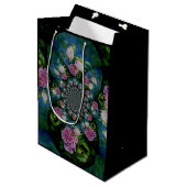 Rosa, weiße Perle, Blumenmandala Mittlere Geschenktüte (Vorderseite Schrägansicht)