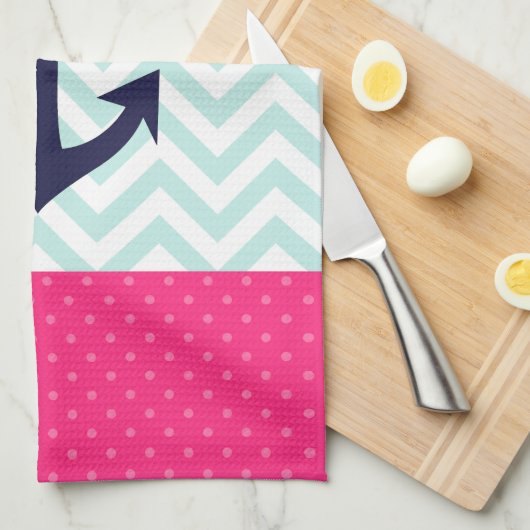 Rosa weißes tadelloses Zickzack Küchentuch (Viertel Falte)