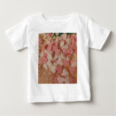 Rosa, weißes Valentinherz, Tortendekoration, Liebe Baby T-shirt (Vorderseite)
