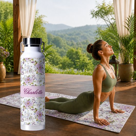 Rosa Wildblumen-Blumen Chic Monogramm-Stil Trinkflasche