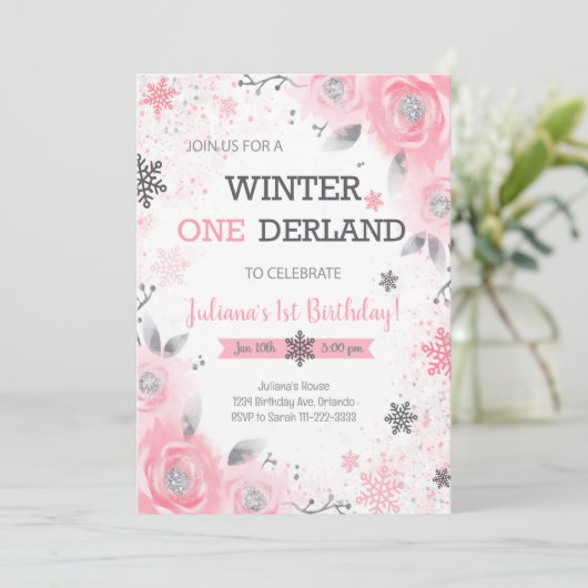 Rosa Winter Wonderland 1. Geburtstag Einladung (Stehend Vorderseite)