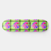 Rosa Wirble Herzen grün Skateboard (Horizontal)