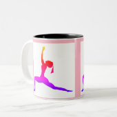 Rosa Yoga Zweifarbige Tasse (Vorderseite Links)