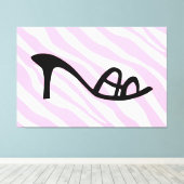 Rosa Zebrastreifen mit schwarzer Schuhe Leinwanddruck (Insitu (Holzboden))