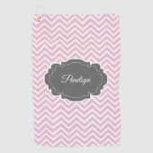 Rosa Zickzack Personalisiertes Golfhandtuch (Vorderseite)