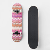 Rosa Zickzackhintergrund Skateboard (Vorderseite)