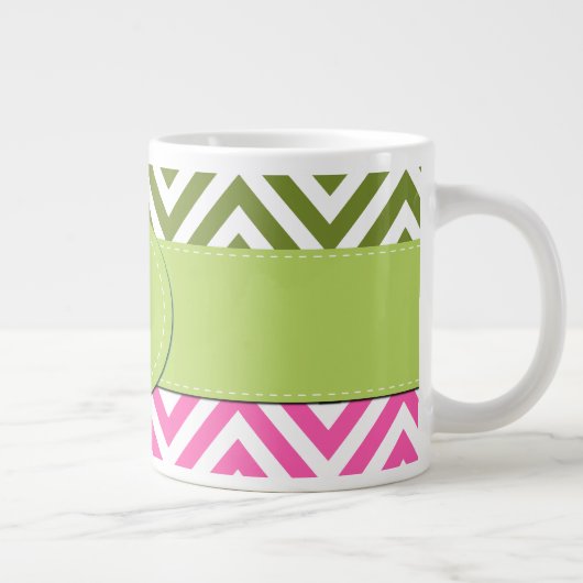 Rosa Zigzag, grüner Zigzag, Zickzack, Monogramm Jumbo-Tasse (Rechts)