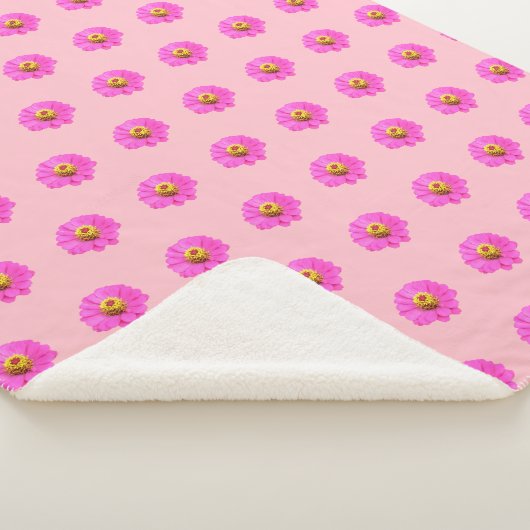 Rosa Zinnia Blume Nahtloses Muster auf Sherpadecke (3/4)