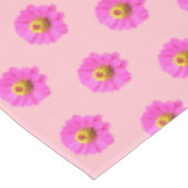 Rosa Zinnia Blume Nahtloses Muster auf Tablette Tischdecke (Schrägansicht)
