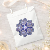 Rosace blau oder rot für baby&child geschenktütchen (Ausgeschnitten)